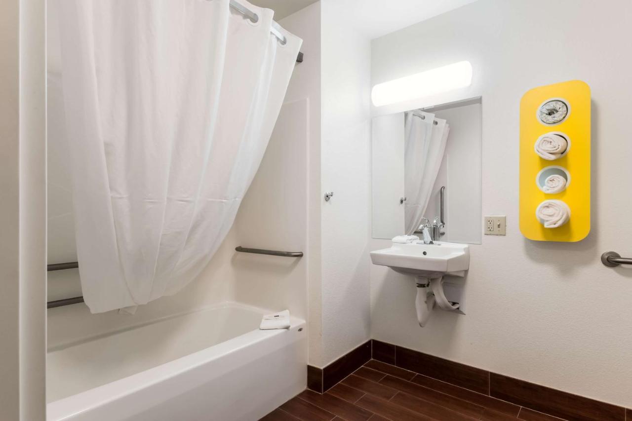 Motel 6 Wilkes Barre Arena Zewnętrze zdjęcie