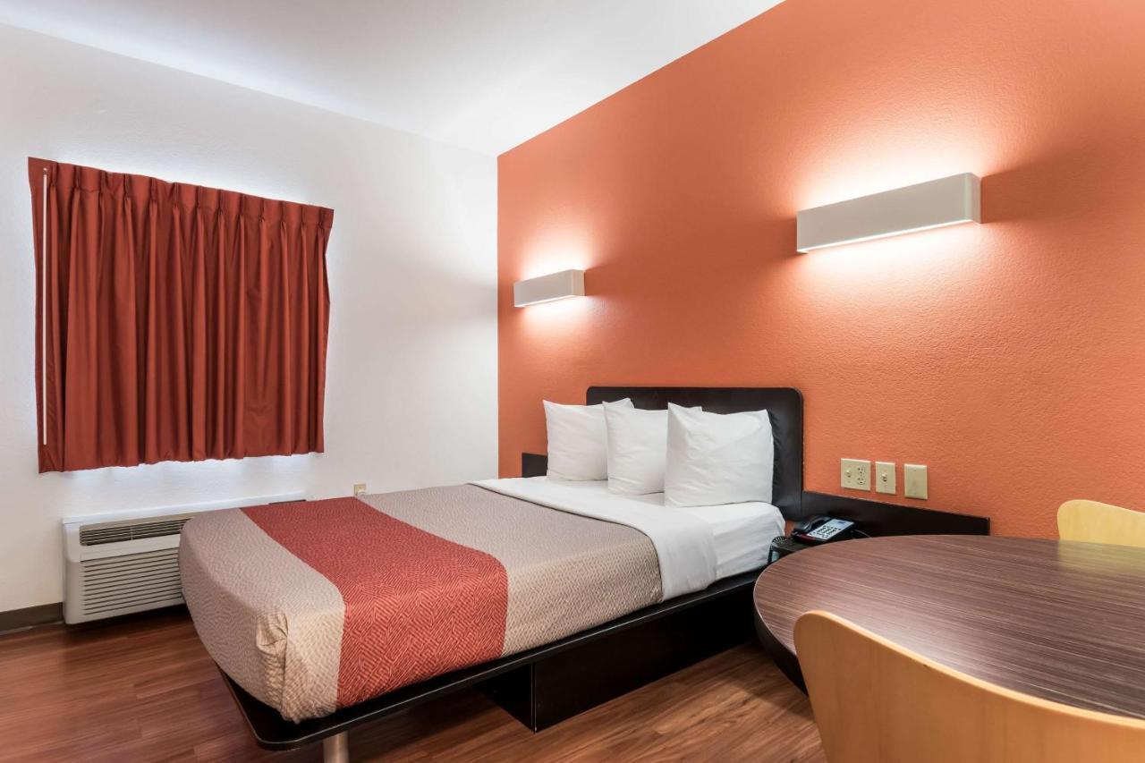 Motel 6 Wilkes Barre Arena Zewnętrze zdjęcie