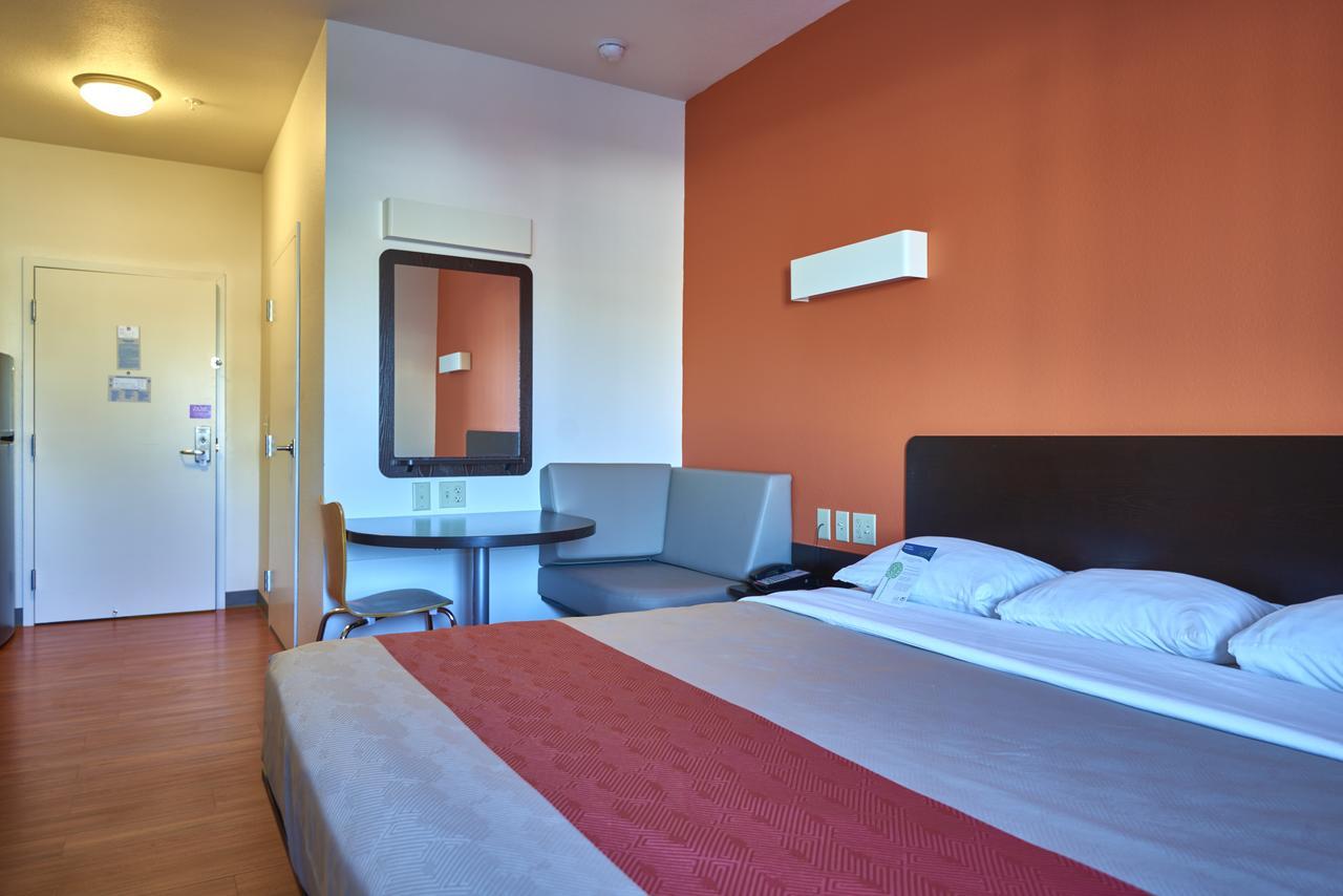 Motel 6 Wilkes Barre Arena Zewnętrze zdjęcie